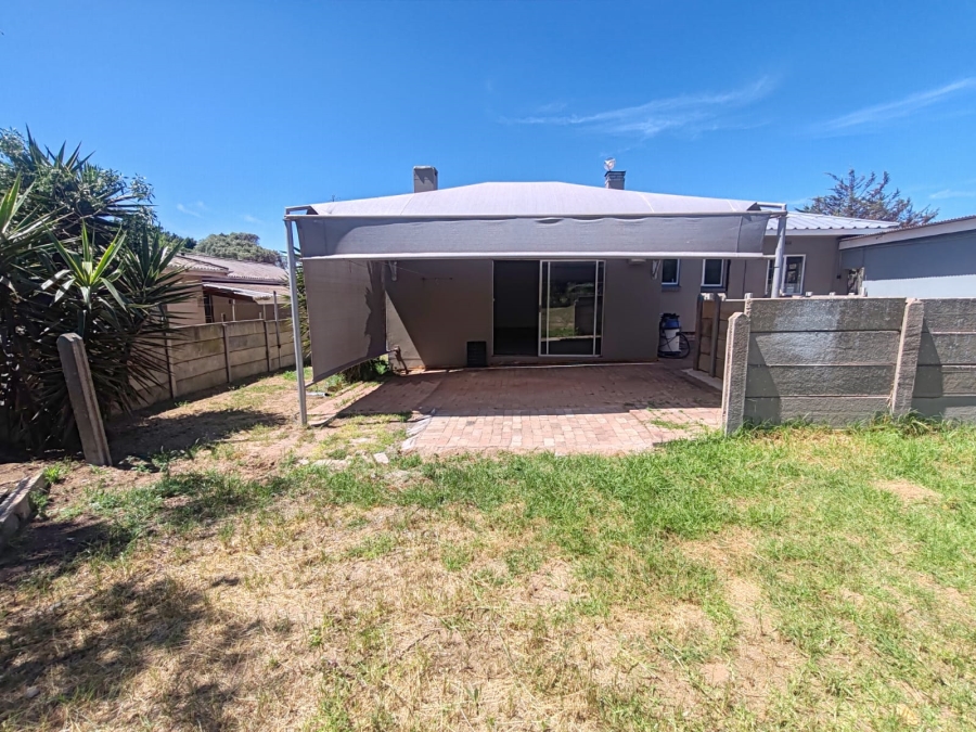 5 Bedroom Property for Sale in Vredenburg Western Cape